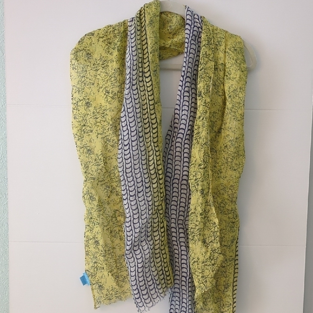 J. Mclaughlin Yellow and Navy Patterned Linen Rectangular Scarf